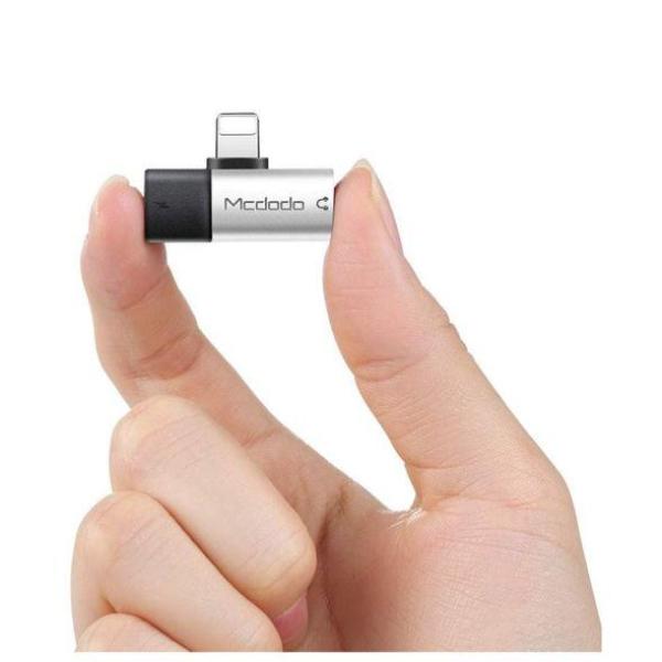 Mcdodo 2 in 1 Lightning to Dual Lightning Audio Adapter - Silver